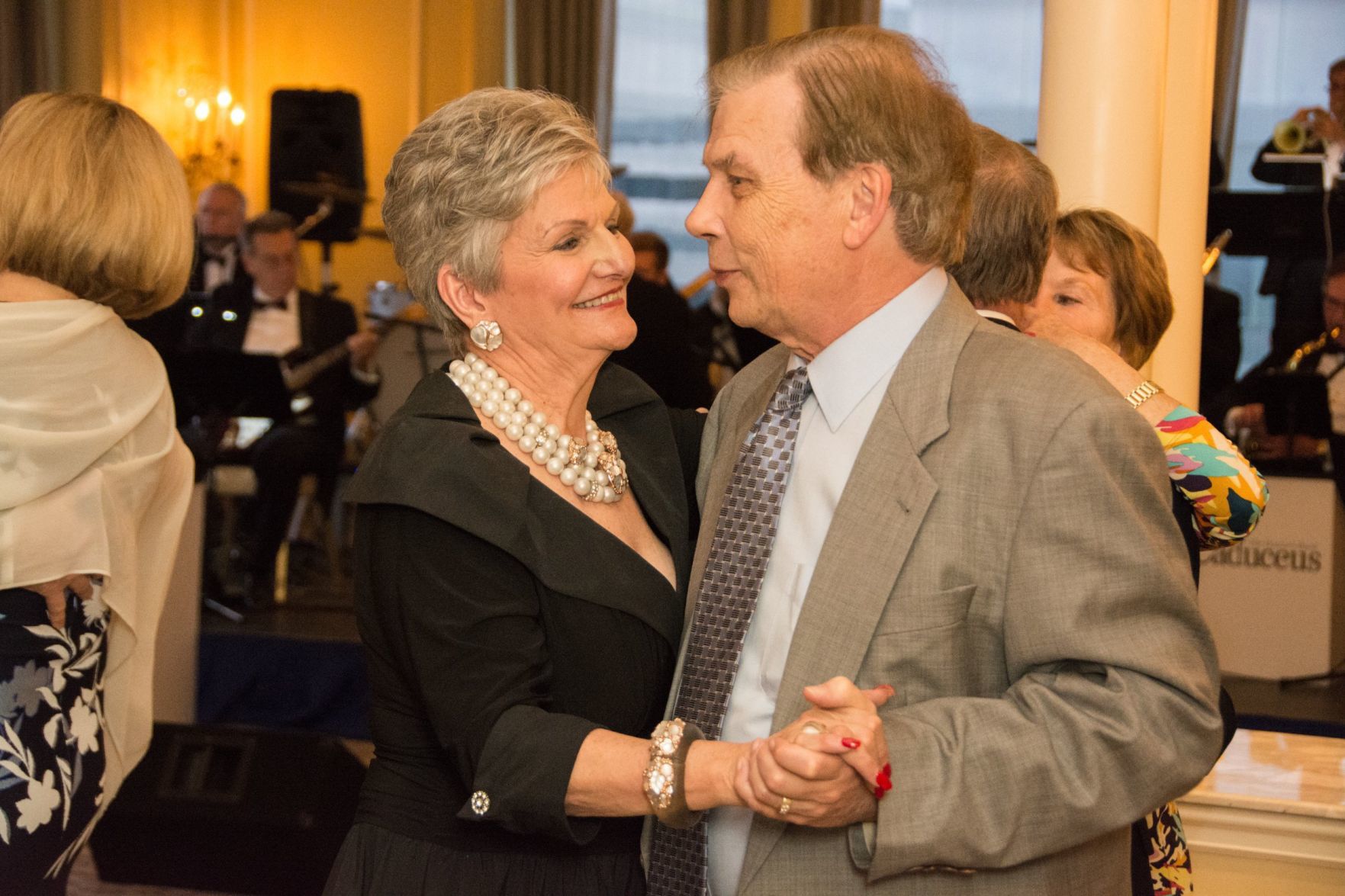 Winter Opera Saint Louis Big Band Dinner Dance